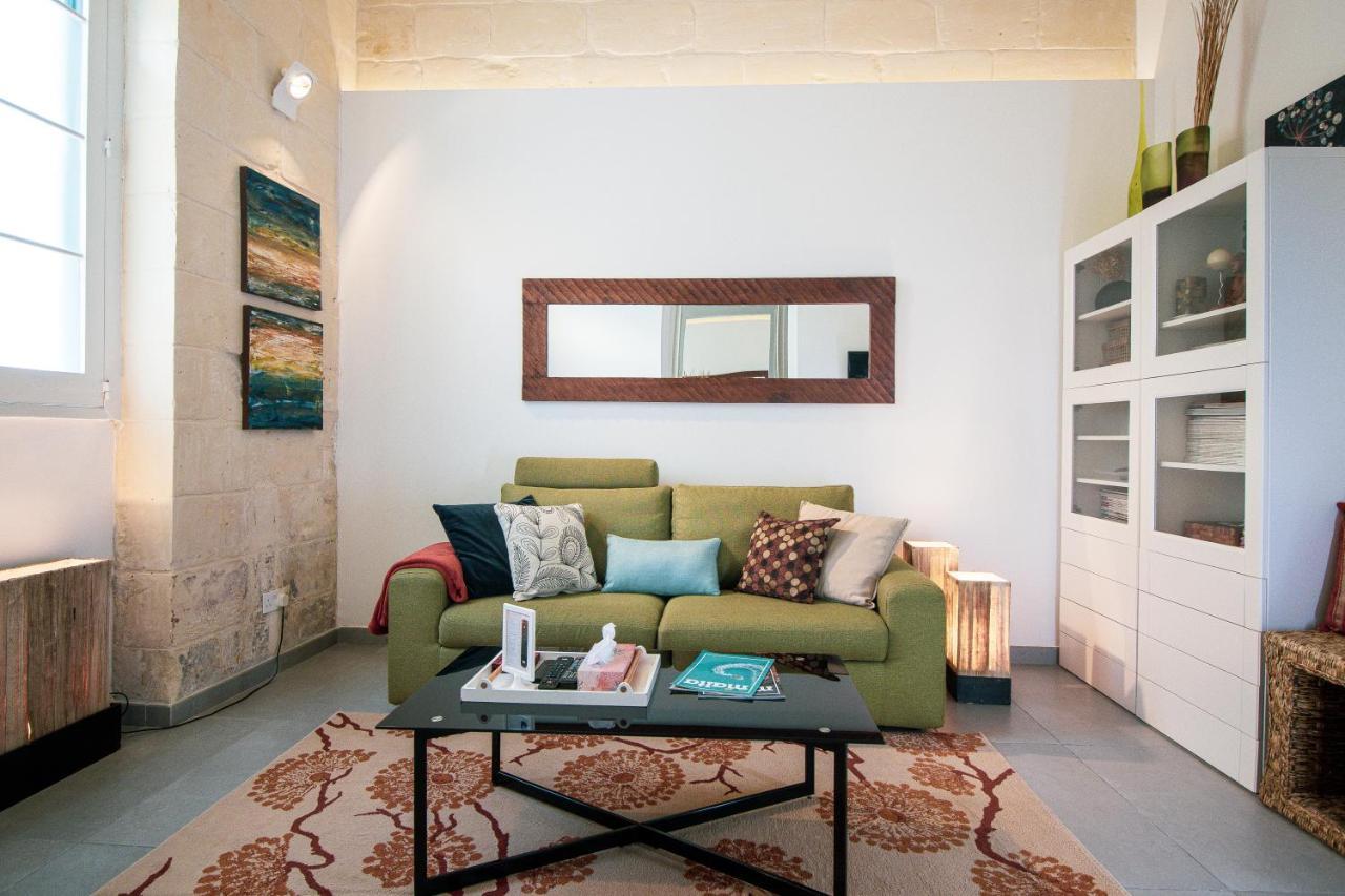 28 Peter Apartment Sliema Exterior photo
