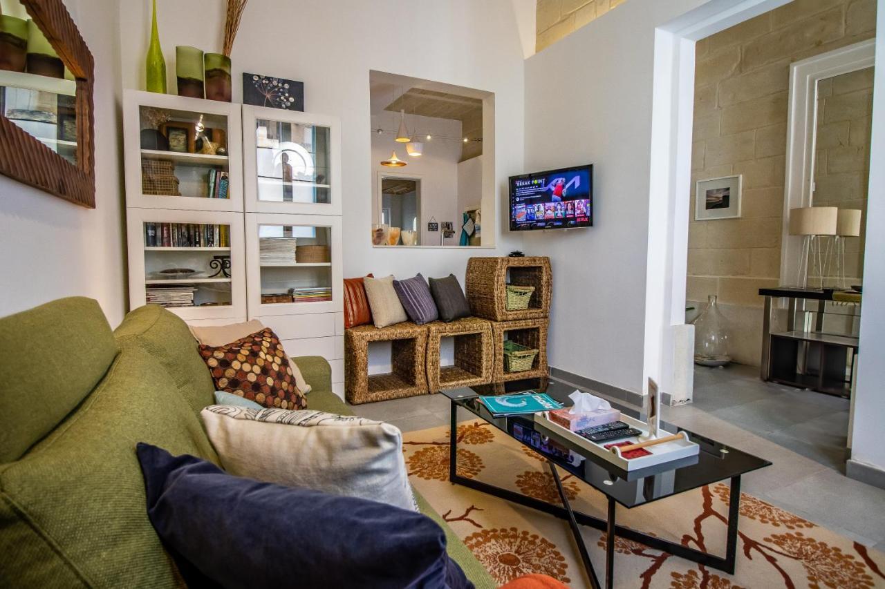 28 Peter Apartment Sliema Exterior photo